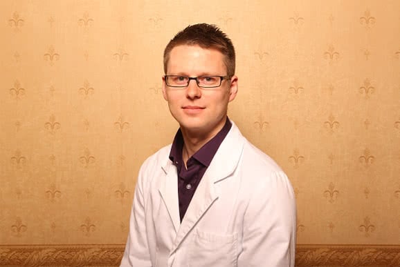 Клиника доктора Яниса Гилиса, Пластический хирург - Пластическая хирургия - Янис Лапиньш