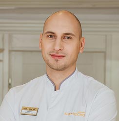 Клиника пластической хирургии и медицины омоложения "АНА-КОСМО", Пластический хирург высшей категории - Баранов Тарас Юрьевич