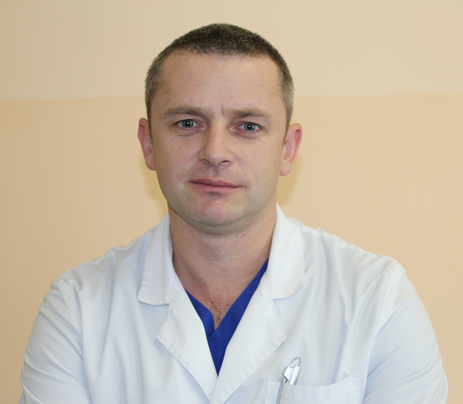 Республиканский научно-практический центр неврологии и нейрохирургии, Врач-нейрохирург (заведующий) нейрохирургического отделения №2 - Щемелёв Андрей Васильевич