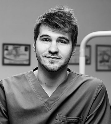 Стоматологическая клиника доктора Дахно, Врач-стоматолог ортопед - Ходаков Александр Владимирович