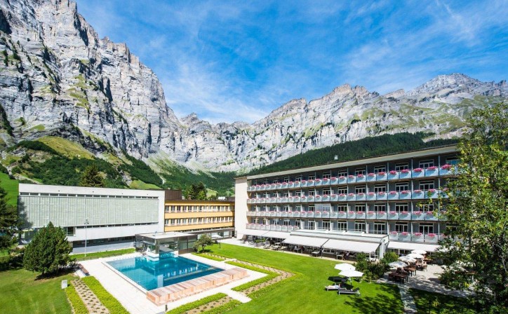 Leukerbad Clinic, Швейцария, Лейкербад - вид 1