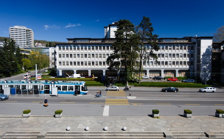 Университетская клиника  Zurich, Швейцария, Цюрих - вид 1